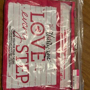 Thirty One Consultant Exclusive Document Holder